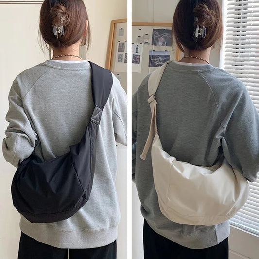 Fashionable casual large capacity nylon ladies shoulder bag Korean style tramp bag youth crossbody bag.-zmt